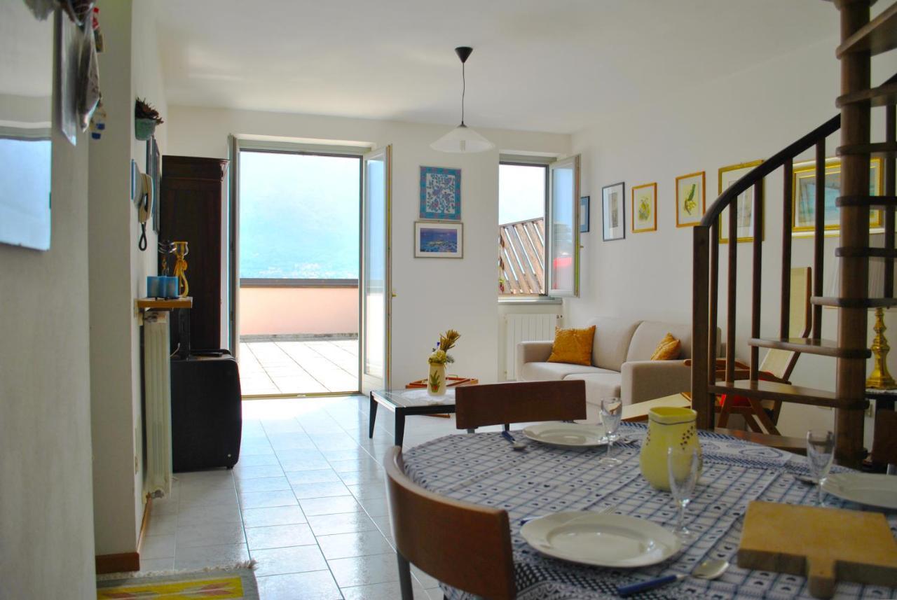 Loft With Big Terrace Lake View Apartment Sala Comacina Bagian luar foto